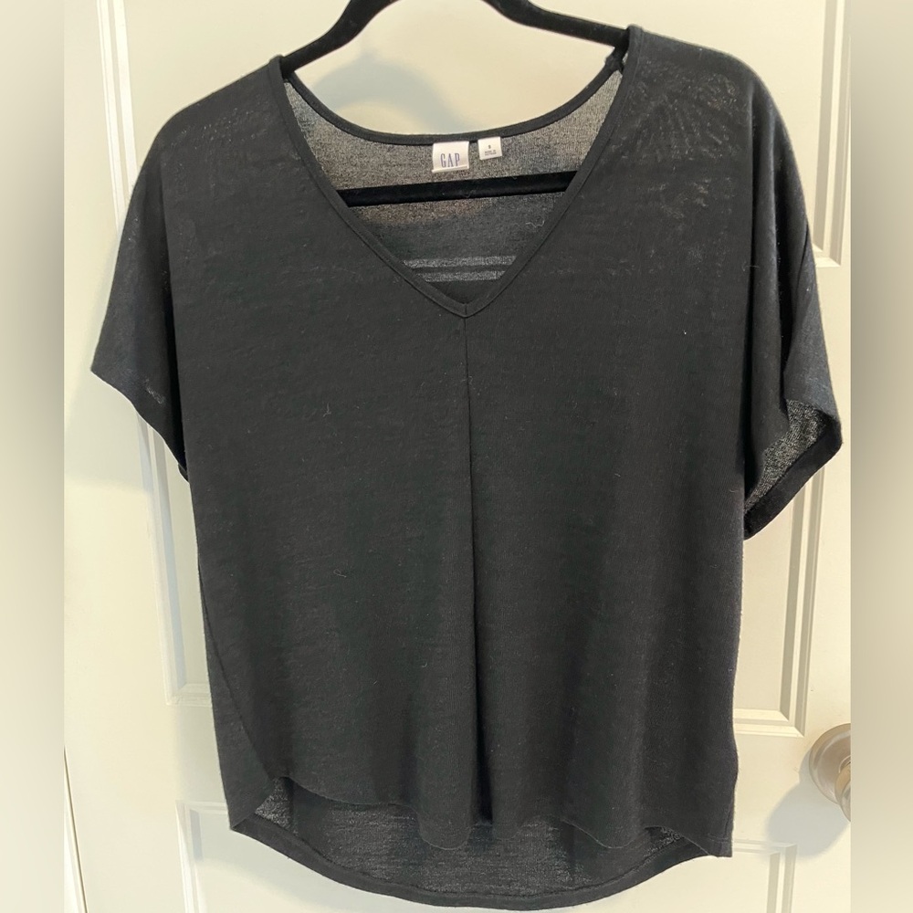 GAP Women's Charcoal V-Neck Tee